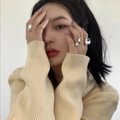 怪诞女孩